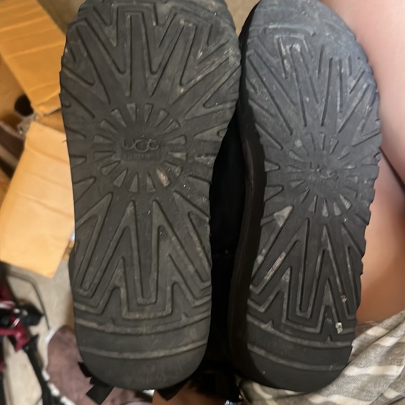 UGG Bailey bow 2 winter boots - Picture 3 of 4